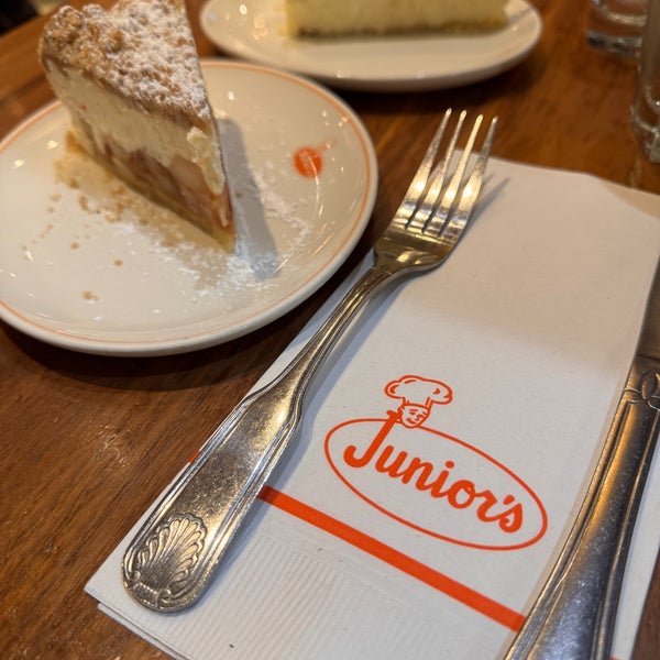 Photo taken at Junior&#39;s Restaurant &amp; Bakery by mikey on 5/10/2024
