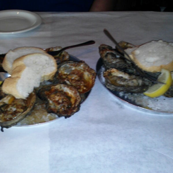 Half Shell Oyster House 6 tips from 177 visitors