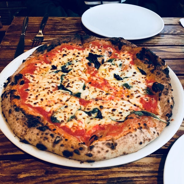 Foto tomada en Pizzería Nolita  por Gaba C. el 7/15/2018