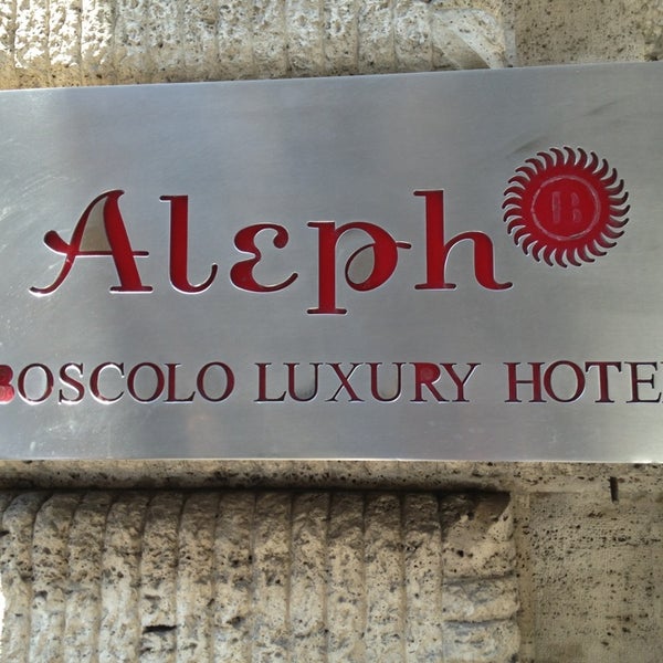 Das Foto wurde bei Boscolo Aleph Hotel von Siripol S. am 7/20/2013 aufgenommen