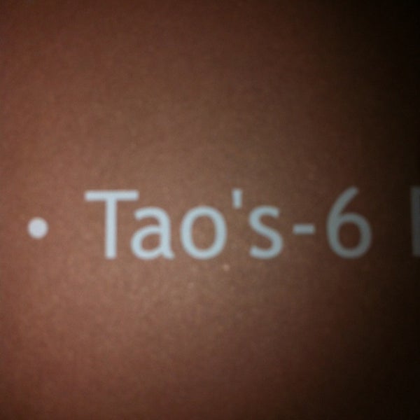 Foto diambil di Tao&#39;s Restaurant oleh Michelle Joy P. pada 3/29/2013