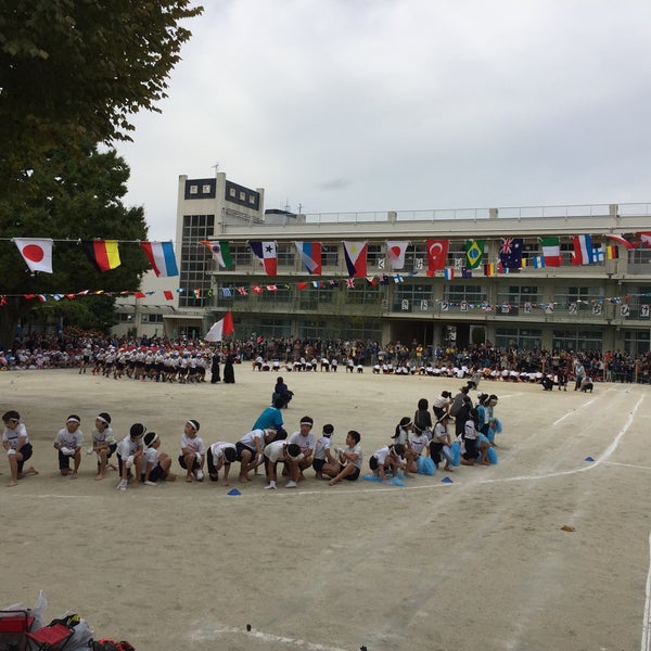 Photos At 市川市立市川小学校 26 Visitors