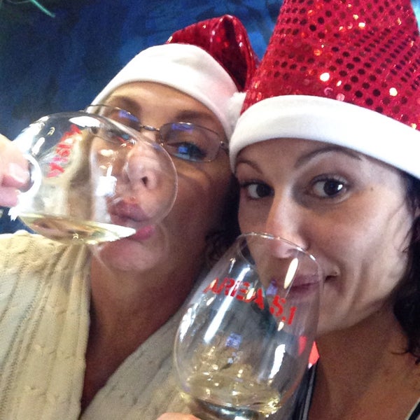 Photo taken at Area 5.1 Winery by Carri on 12/19/2014