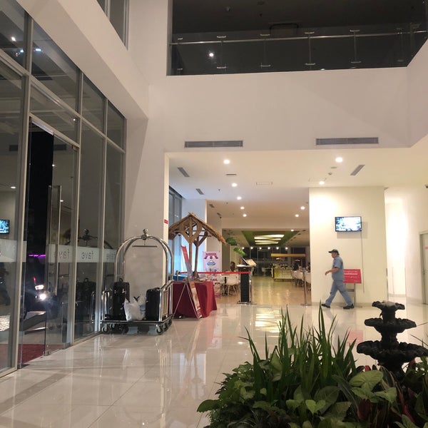 Photos At Favehotel Subang 3 Tips From 60 Visitors