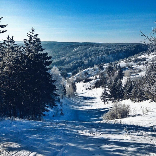 Снимок сделан в Хвалынский горнолыжный курорт пользователем Eugeny A. 1/24/2015