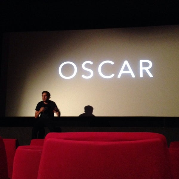 9/29/2014에 Xavier D.님이 Sphinx Cinema에서 찍은 사진