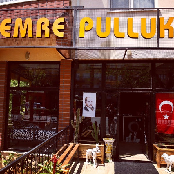 Photo taken at EMRE PULLUKCU FOTOĞRAF EVİM / Fotoğrafçı by Emre P. on 5/19/2019