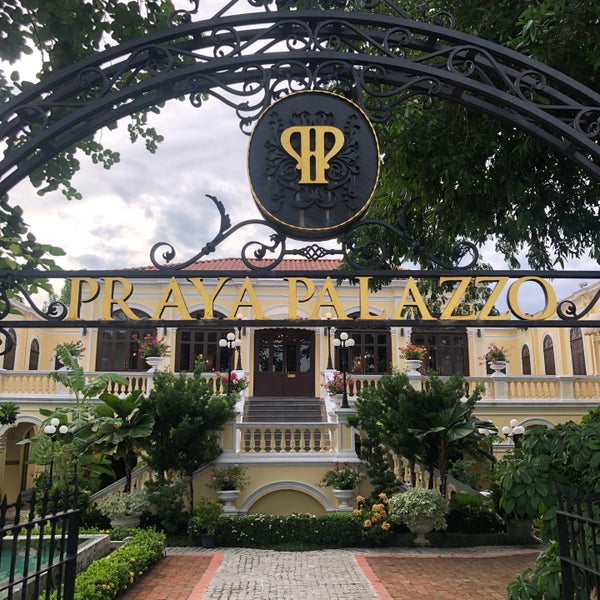 Photo taken at Praya Palazzo by Golf on 8/1/2020