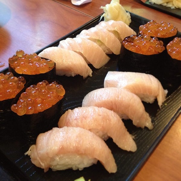 Photo taken at Sushi Hachi by Mimo S. on 7/3/2013