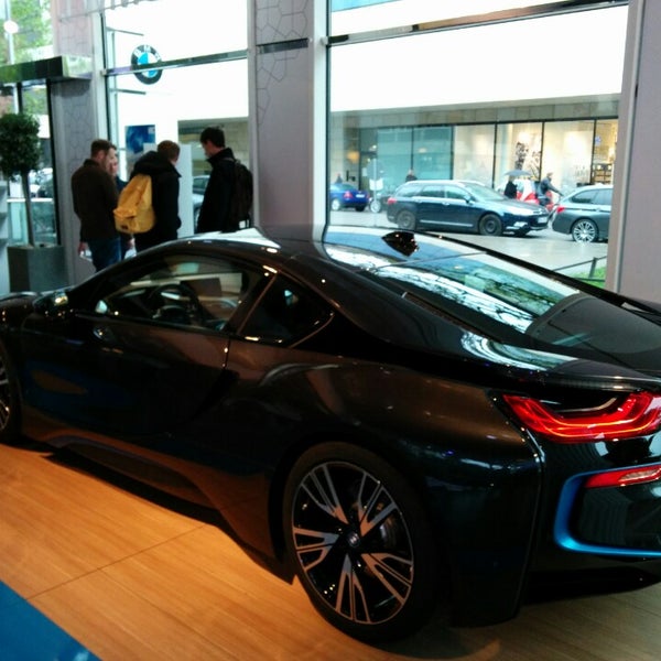 Das Foto wurde bei BMW Pavillon von Leonid B. am 5/3/2014 aufgenommen