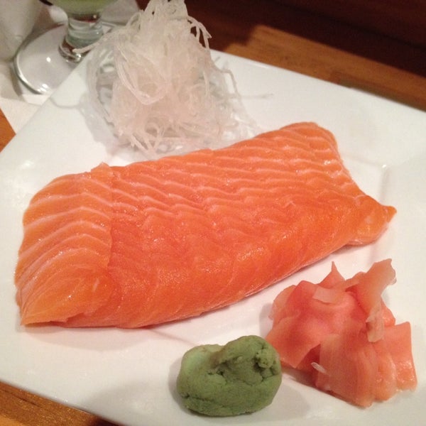 Photo taken at OTANI Japanese Steak &amp; Seafood by Natalia Cristina V. on 9/21/2013