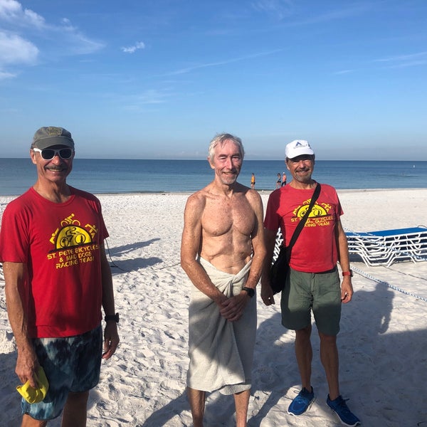 Foto tirada no(a) Caddy&#39;s On The Beach por David R. em 10/16/2020