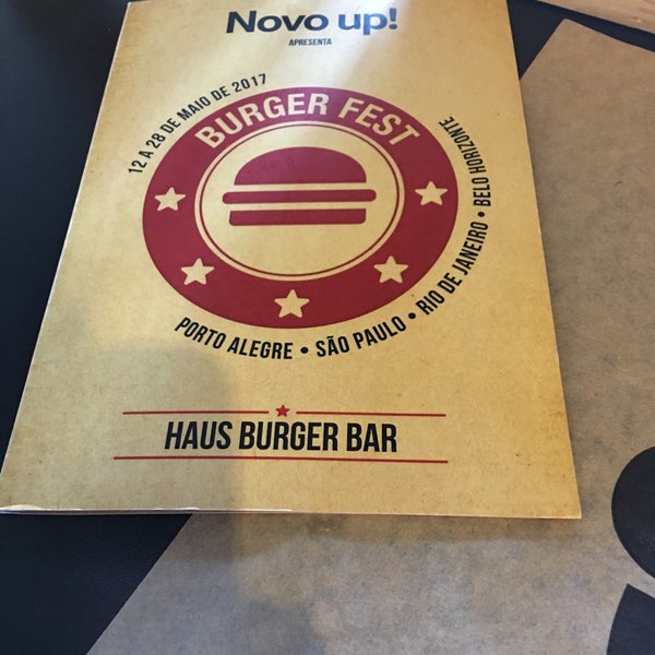 รูปภาพถ่ายที่ Haus Burger Bar โดย Bruno G. เมื่อ 5/18/2017