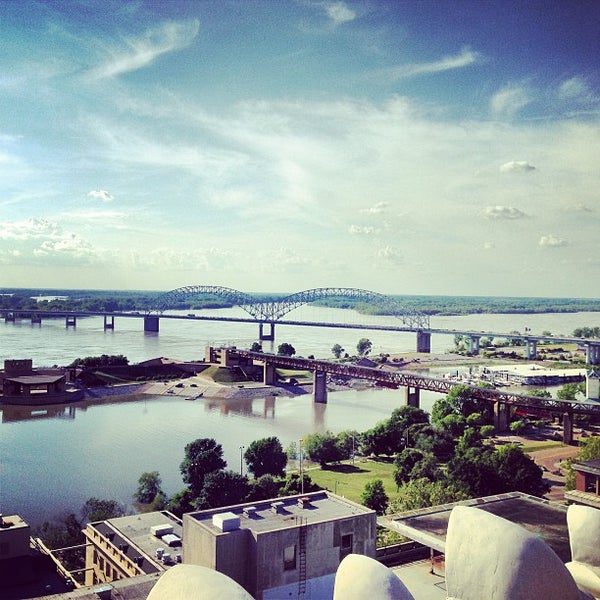 Photo taken at Twilight Sky Terrace by Andrew D. on 5/8/2013