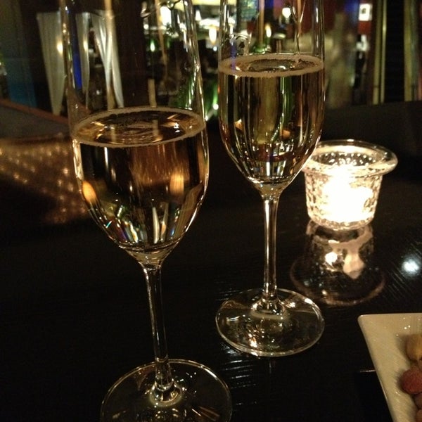 Champagne bar