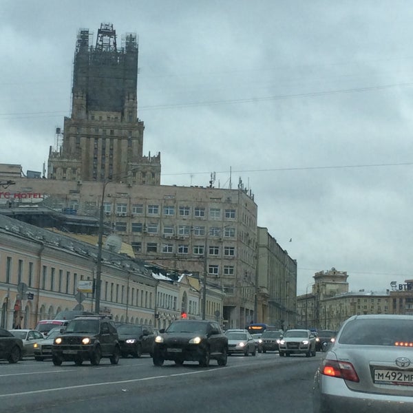 Москва смоленская сенная пл д 28. Райффайзен смоленская-сенная 28. 28. Смоленская сенная 28. Райффайзенбанк смоленская сенная площадь 28.