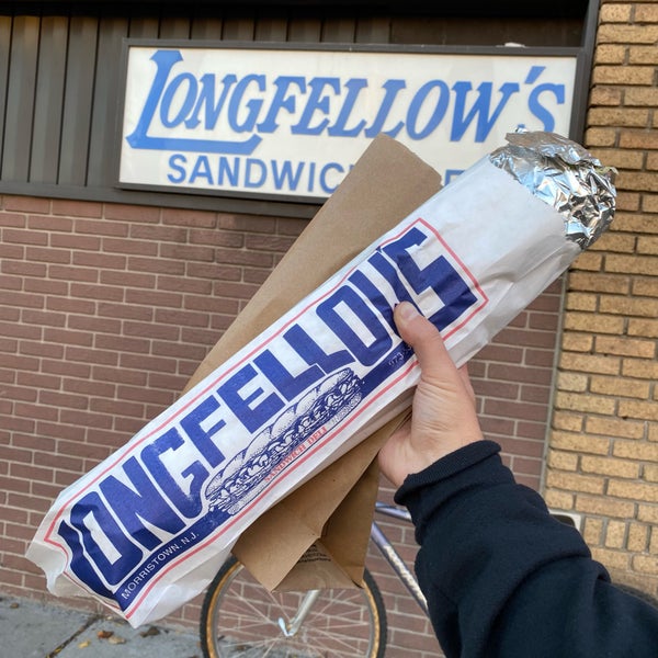 Longfellow's Sandwich Deli 6 tips from 228 visitors