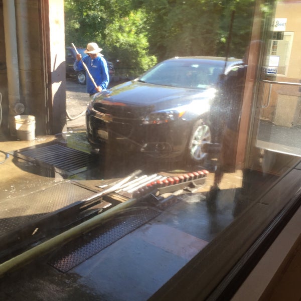 Mountain Lakes Auto Spa 118 ziyaretçidan 1 tavsiye