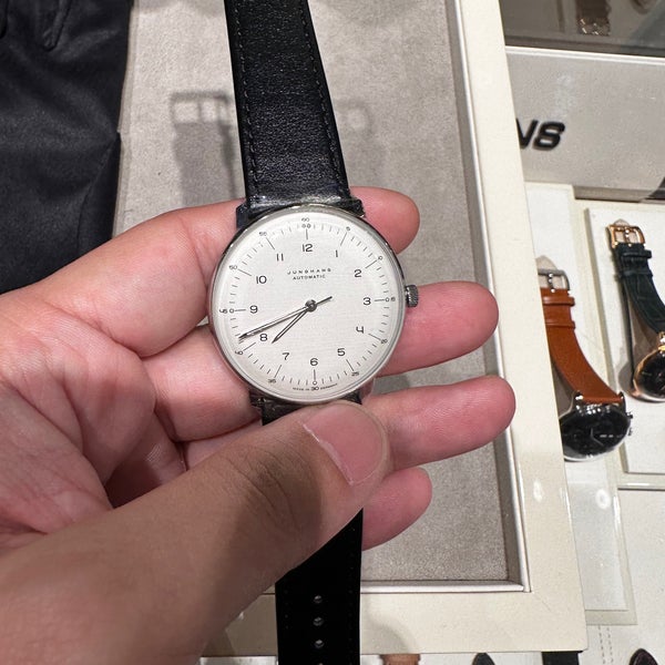 Watches of online switzerland vivocity