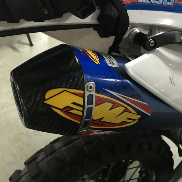 秋葉原udx カーウォッシュサービス 秋葉原 東京 東京都