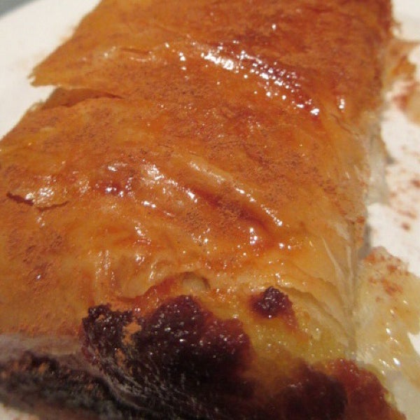 Athens Pastries Bakery in Toronto