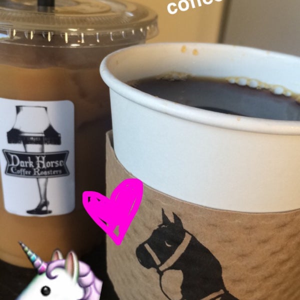 11/23/2015にErica C.がDark Horse Coffee Roastersで撮った写真
