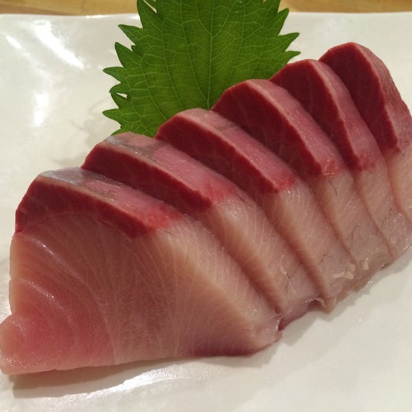 Photo taken at Sushi Ichimoto by Erica C. on 11/4/2015