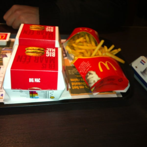 Снимок сделан в McDonald&#39;s пользователем Wendy d. 1/27/2013