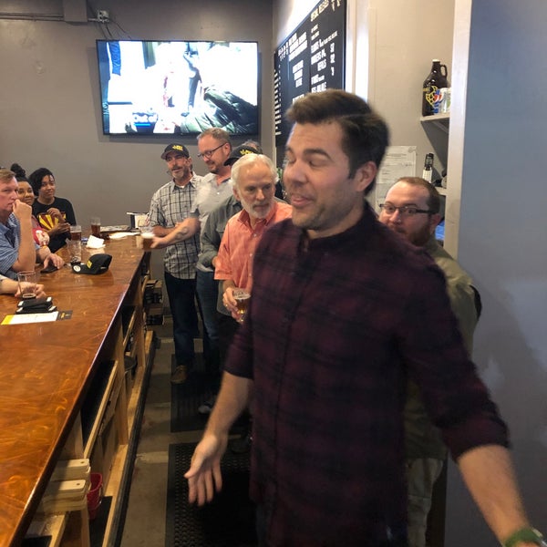 Foto scattata a The Phoenix Ale Brewery da Kerry il 11/16/2019