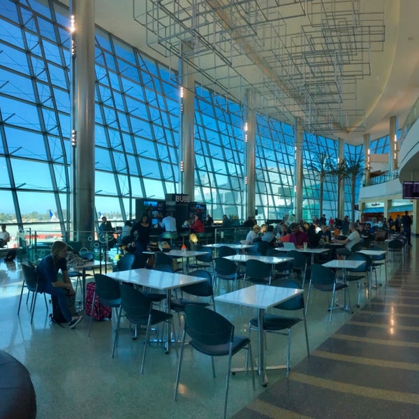 Снимок сделан в Международный аэропорт Сан-Диего (SAN) пользователем Marco T. 12/16/2018