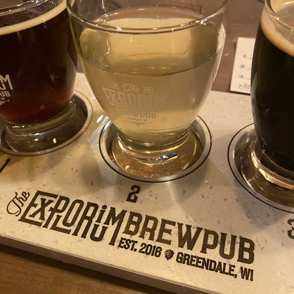 Photo taken at The Explorium Brewpub by Joan T. on 8/15/2022