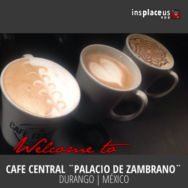 Das Foto wurde bei Café Central Palacio de Zambrano von James am 8/24/2013 aufgenommen