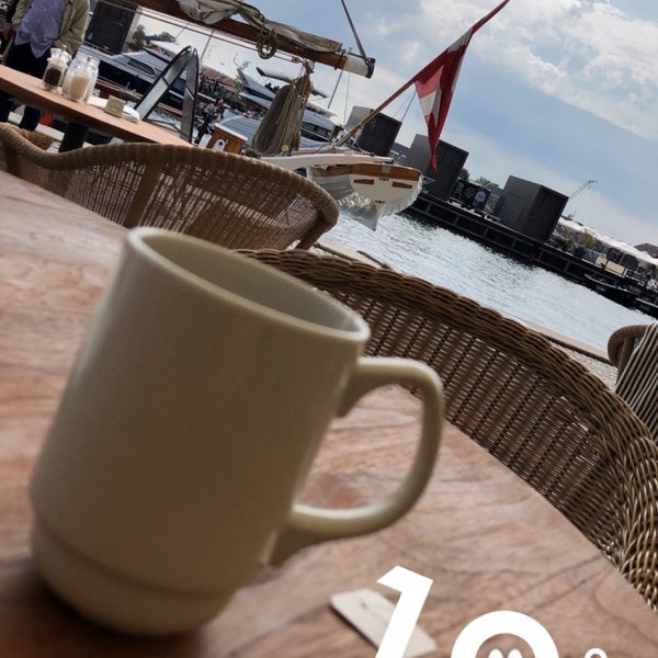 Photo taken at Admiral Hotel by A10s on 7/13/2019