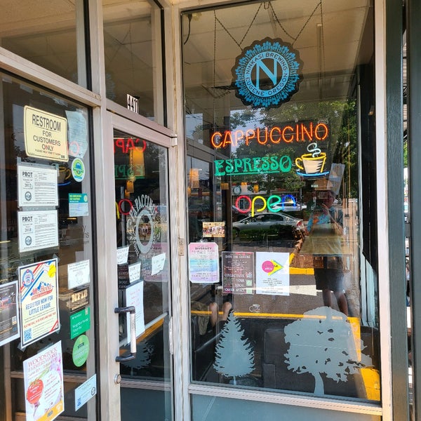 Papaccinos Coffeehouse Woodstock 4411 SE Woodstock Blvd