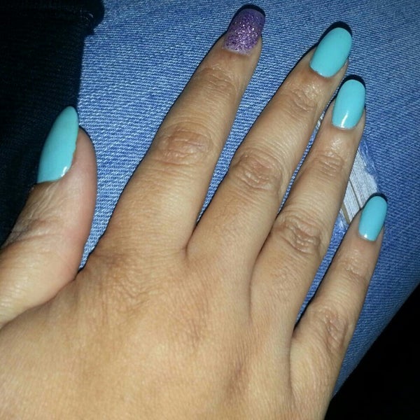 King Nails Southeastern Columbia 1 tip from 72 visitors