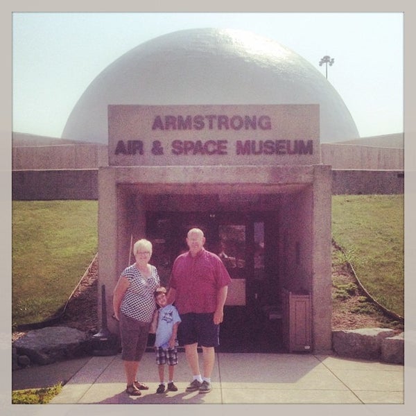7/31/2014에 Laura P.님이 Armstrong Air &amp; Space Museum에서 찍은 사진
