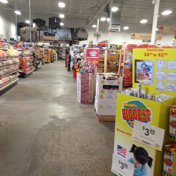 Atwoods Farm & Ranch Store Hardware Store in Bellmead