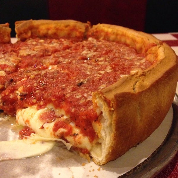 Photo taken at Giordano&#39;s by Gabriel C. on 10/14/2014