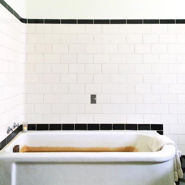 8/23/2015にRyan M.がRoosevelt Baths &amp; Spaで撮った写真