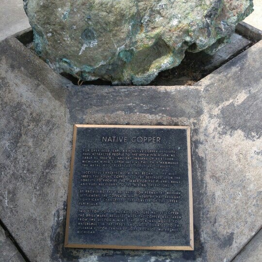 Ottawa National Forest Visitor Center - Tourist Information and Service