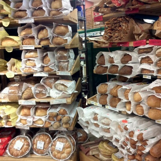 Oliver's Market Supermarket