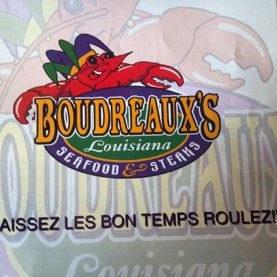 Das Foto wurde bei Boudreaux&#39;s Louisiana Seafood &amp; Steaks von ᴡᴡᴡ.Bob.pwho.ru E. am 10/2/2012 aufgenommen