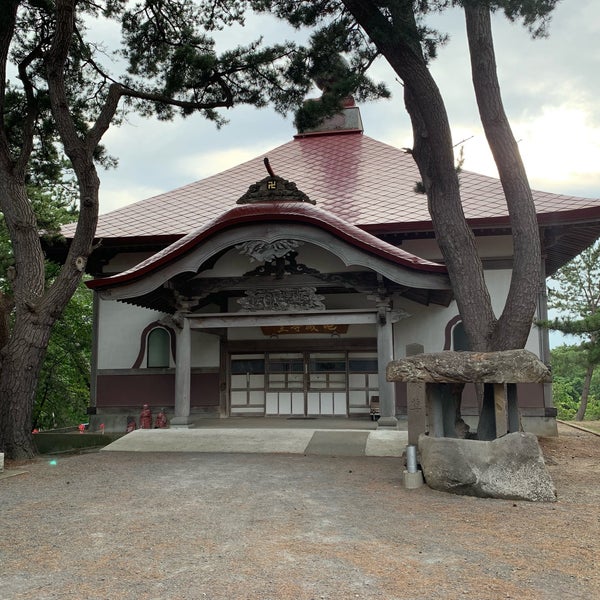川倉賽の河原地蔵尊 五所川原市 青森県 川倉賽の河原地蔵尊 五所川原市 青森県