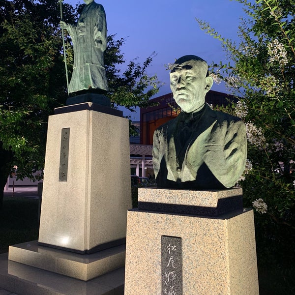 松尾伝蔵の像 1 Visitante