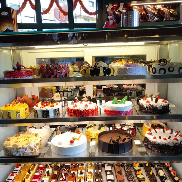 Ribbons And Balloons Kavoor 1 tip from 2 visitors