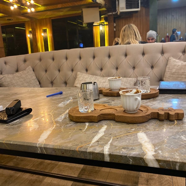 Foto scattata a Köşk Lounge Cafe&amp;Restaurant da Dr- asoool T. il 1/24/2020