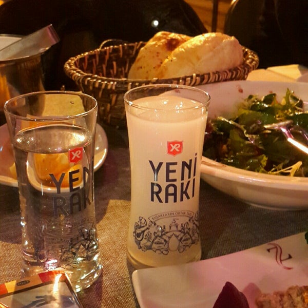 1/22/2017にHarikaがZiyaret Restaurant &amp; Ocakbaşıで撮った写真