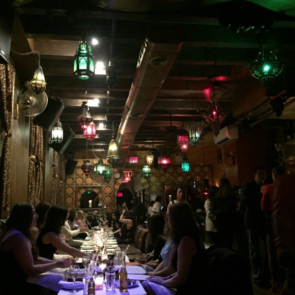 Foto tirada no(a) Le Souk Restaurant &amp; Lounge por Alma A. em 5/3/2015