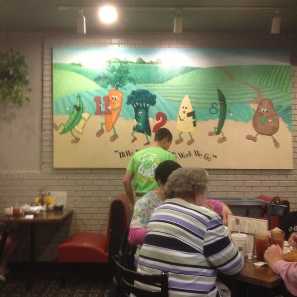 Photo taken at Wade&#39;s Family Restaurant by James M. on 4/17/2013