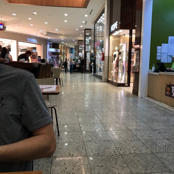 10/11/2017 tarihinde Arildo Cecilio S.ziyaretçi tarafından Balneário Shopping'de çekilen fotoğraf
